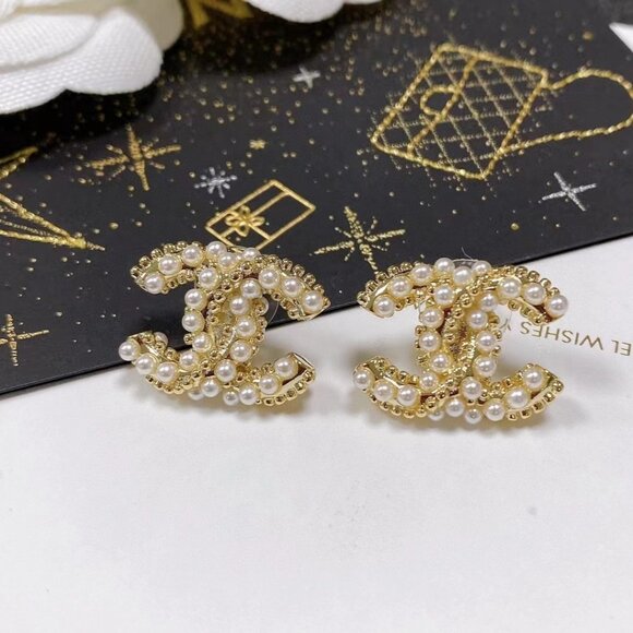 Chanel earrings - Picture 4 of 4